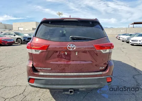 2018 Toyota Highlander Xle from USA, damaged, VIN 5TDKZRFH9JS242719